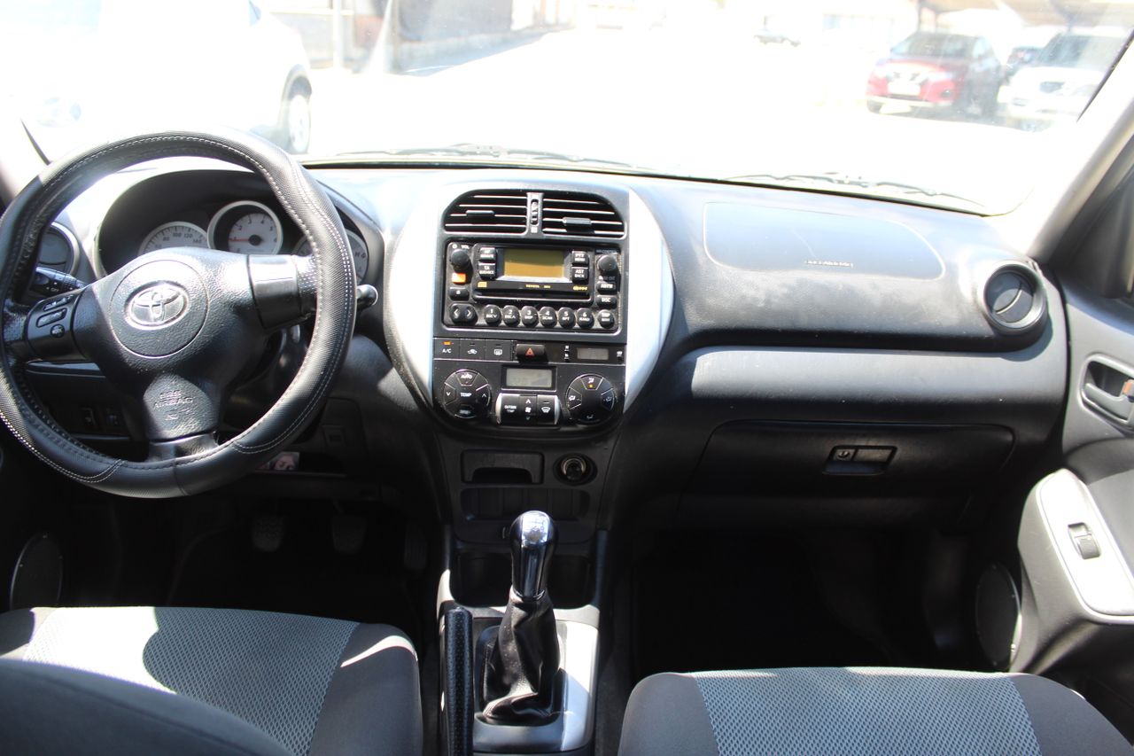 Toyota Rav4 2.0 D4-D Executive 4X4 - Foto 12