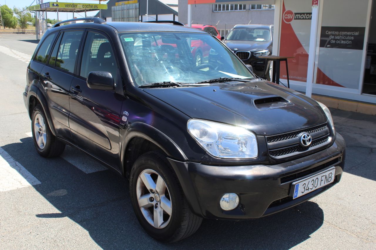 Toyota Rav4 2.0 D4-D Executive 4X4 - Foto 8