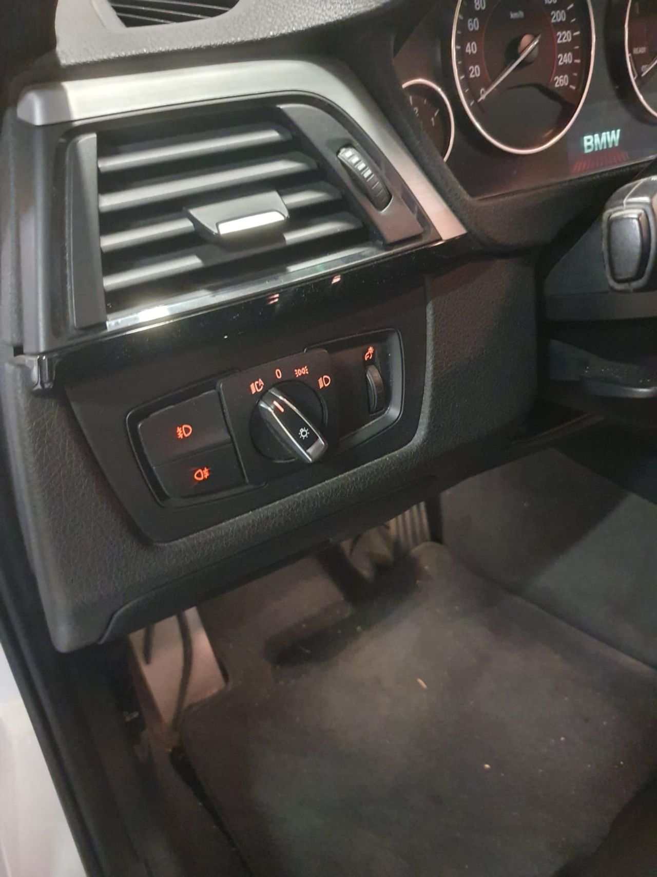 BMW Serie 3 320d Touring - Foto 12