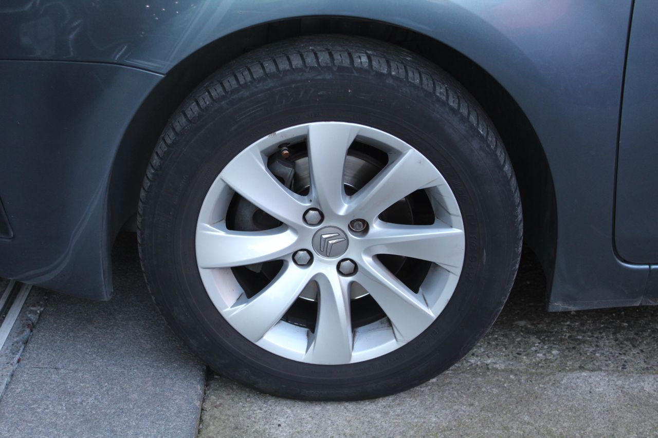 Citroën C4 Picasso 1.6 HDi SX - Foto 23