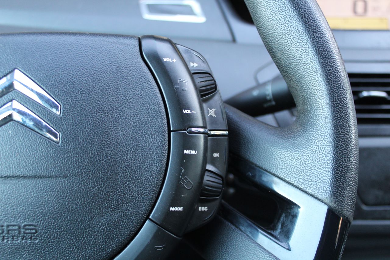Citroën C4 Picasso 1.6 HDi SX - Foto 14