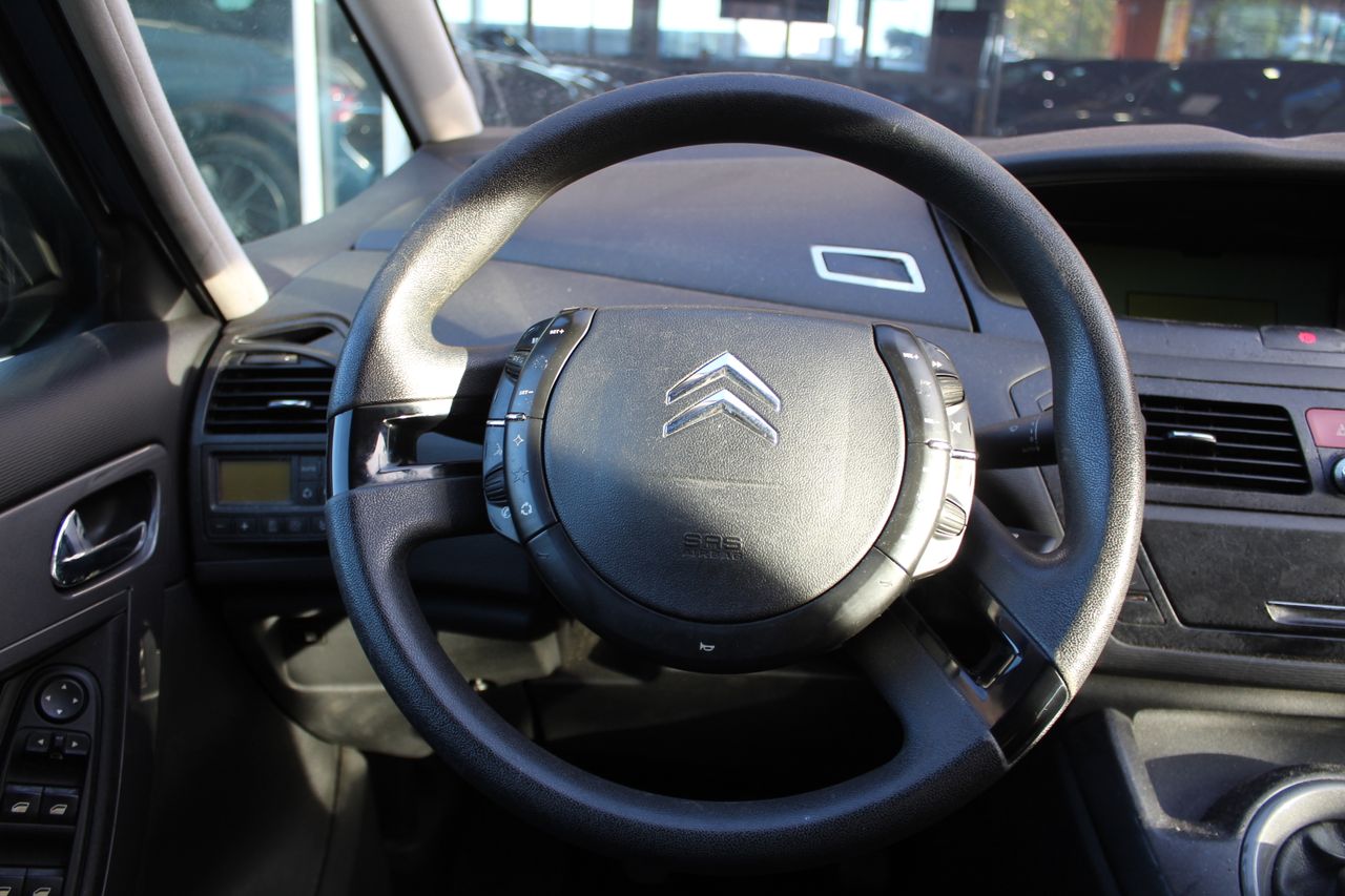 Citroën C4 Picasso 1.6 HDi SX - Foto 9