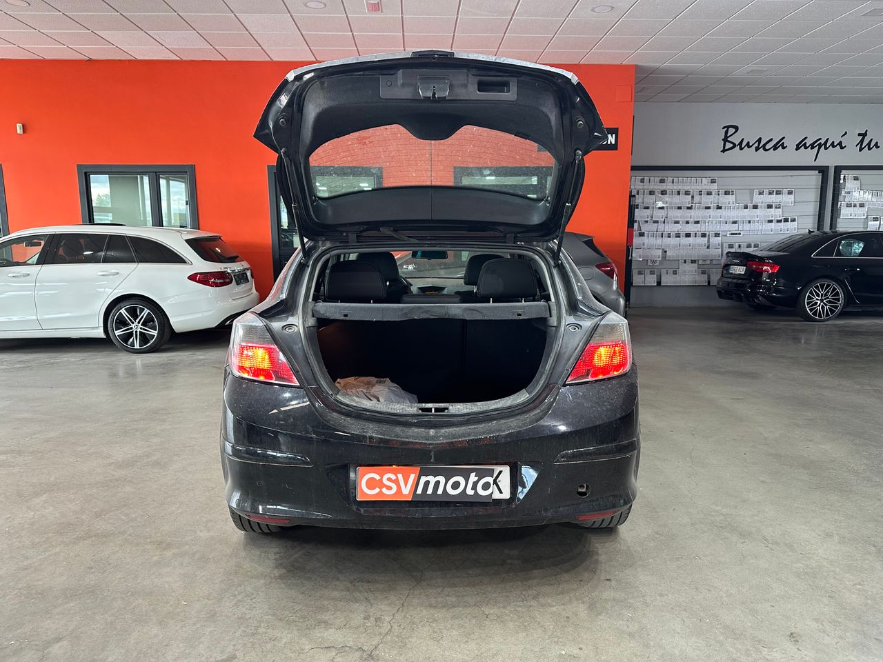 Opel Astra GTC 1.9 CDTi 120 CV Enjoy - Foto 9