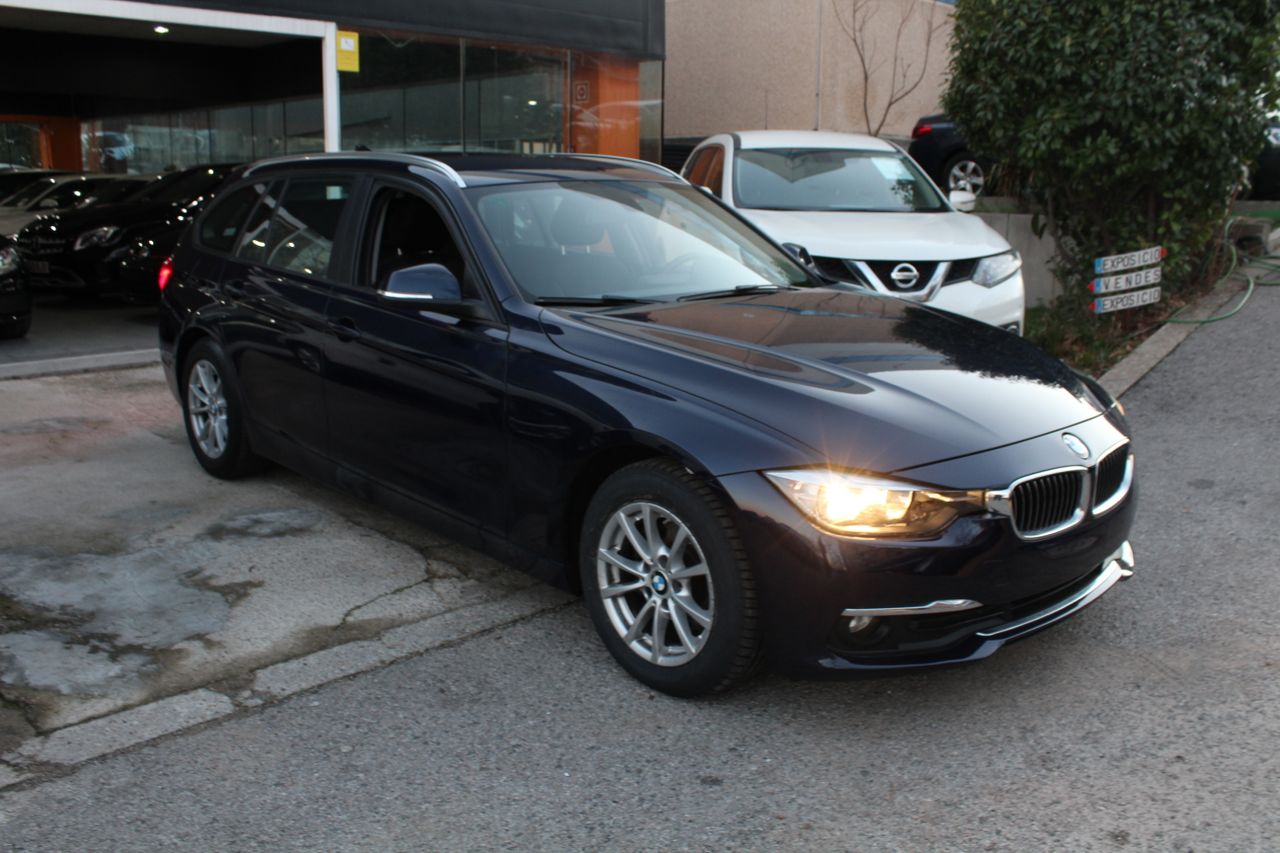 BMW Serie 3 318d Touring - Foto 5
