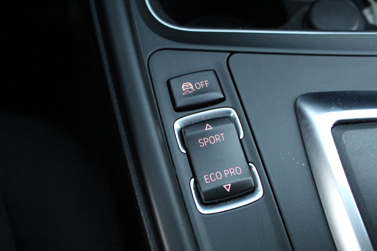 BMW Serie 3 318d Touring - Foto 22