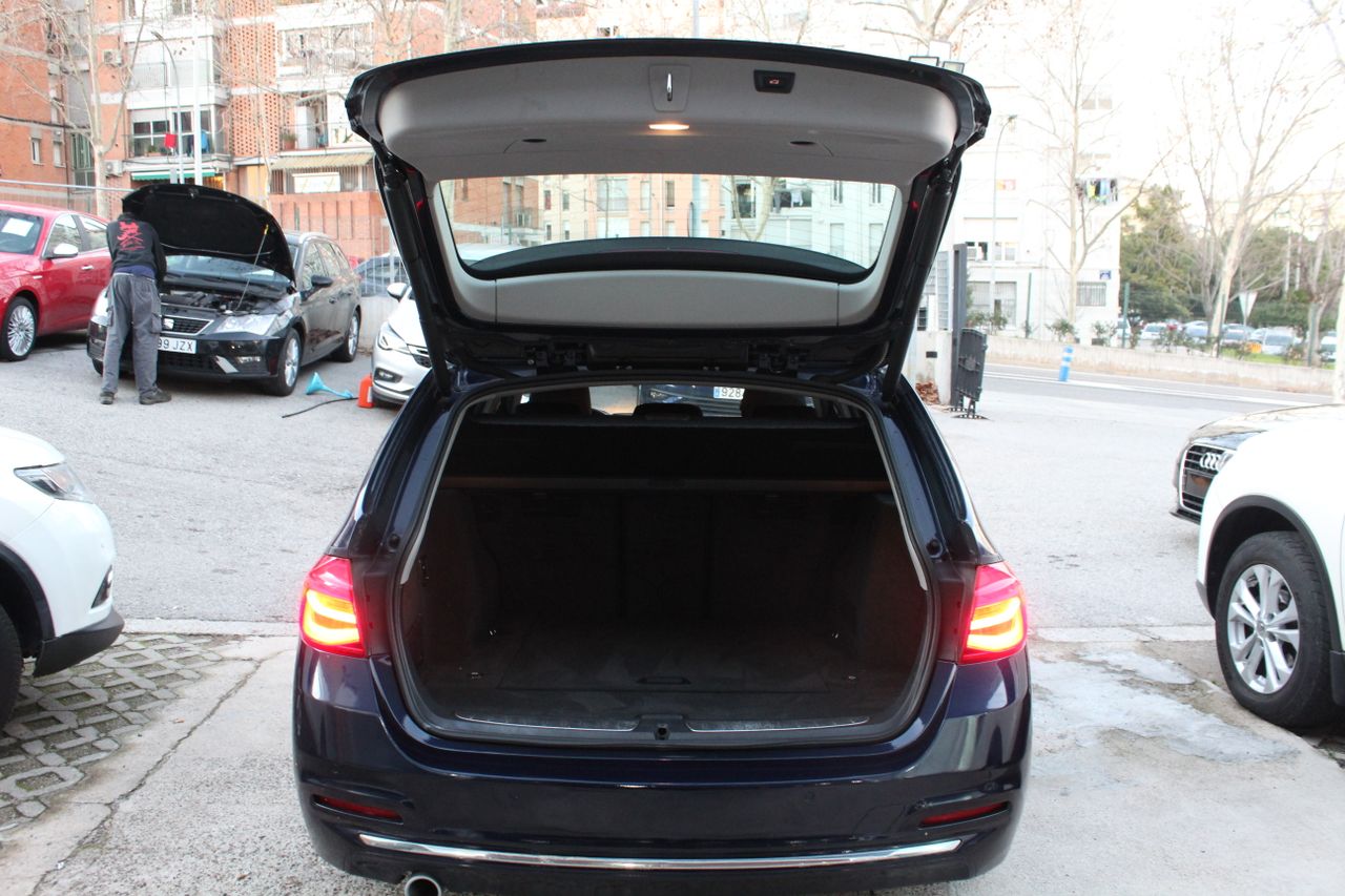 BMW Serie 3 318d Touring - Foto 9