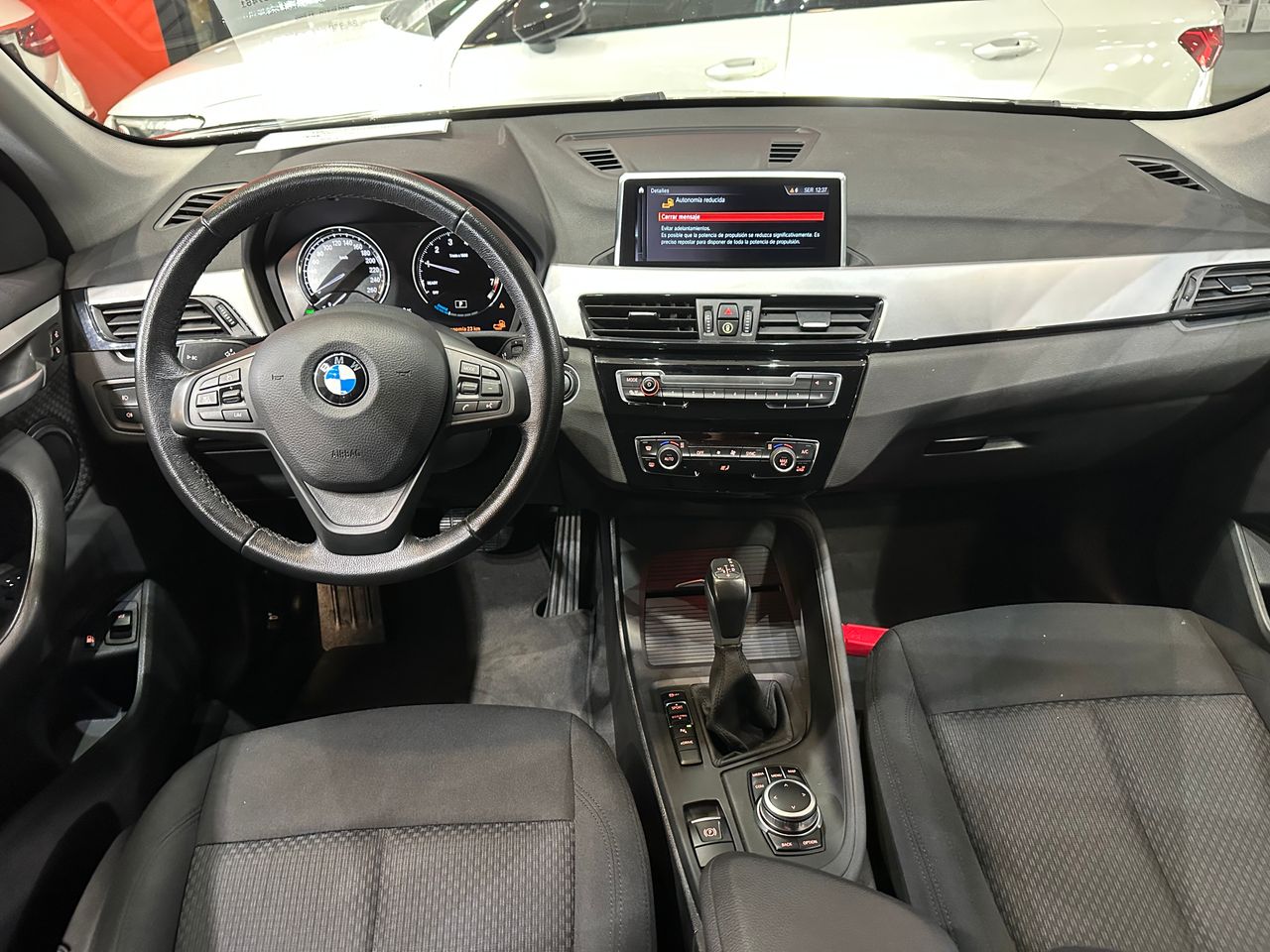 BMW X1 xDrive25e - Foto 13