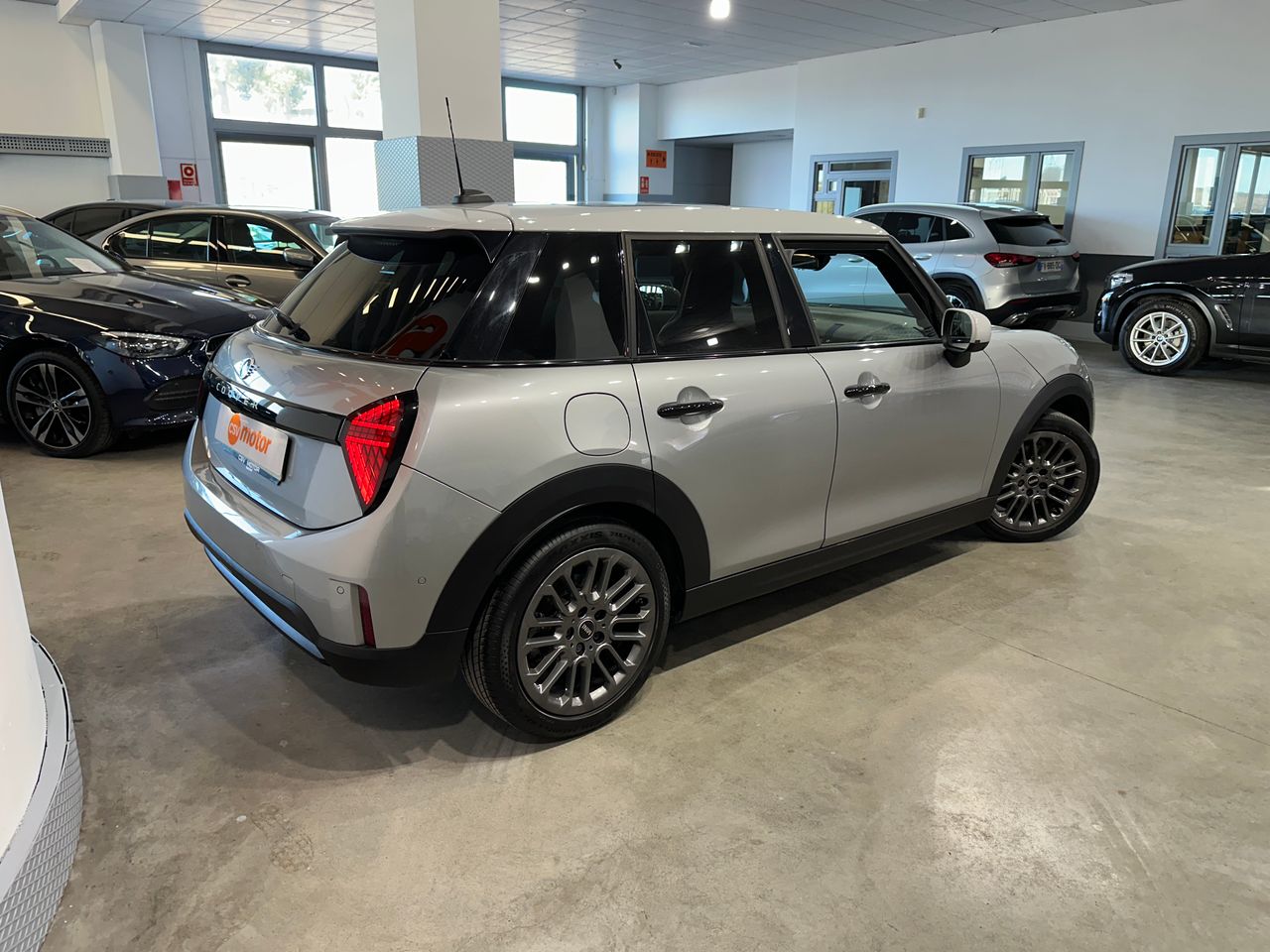 MINI MINI COOPER 5 PUERTAS - Foto 7