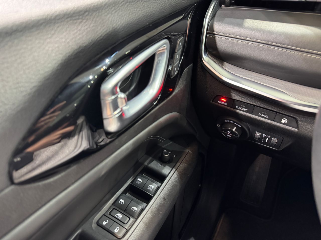 Jeep Compass 4Xe 1.3 PHEV 177kW (240CV) S AT AWD - Foto 18