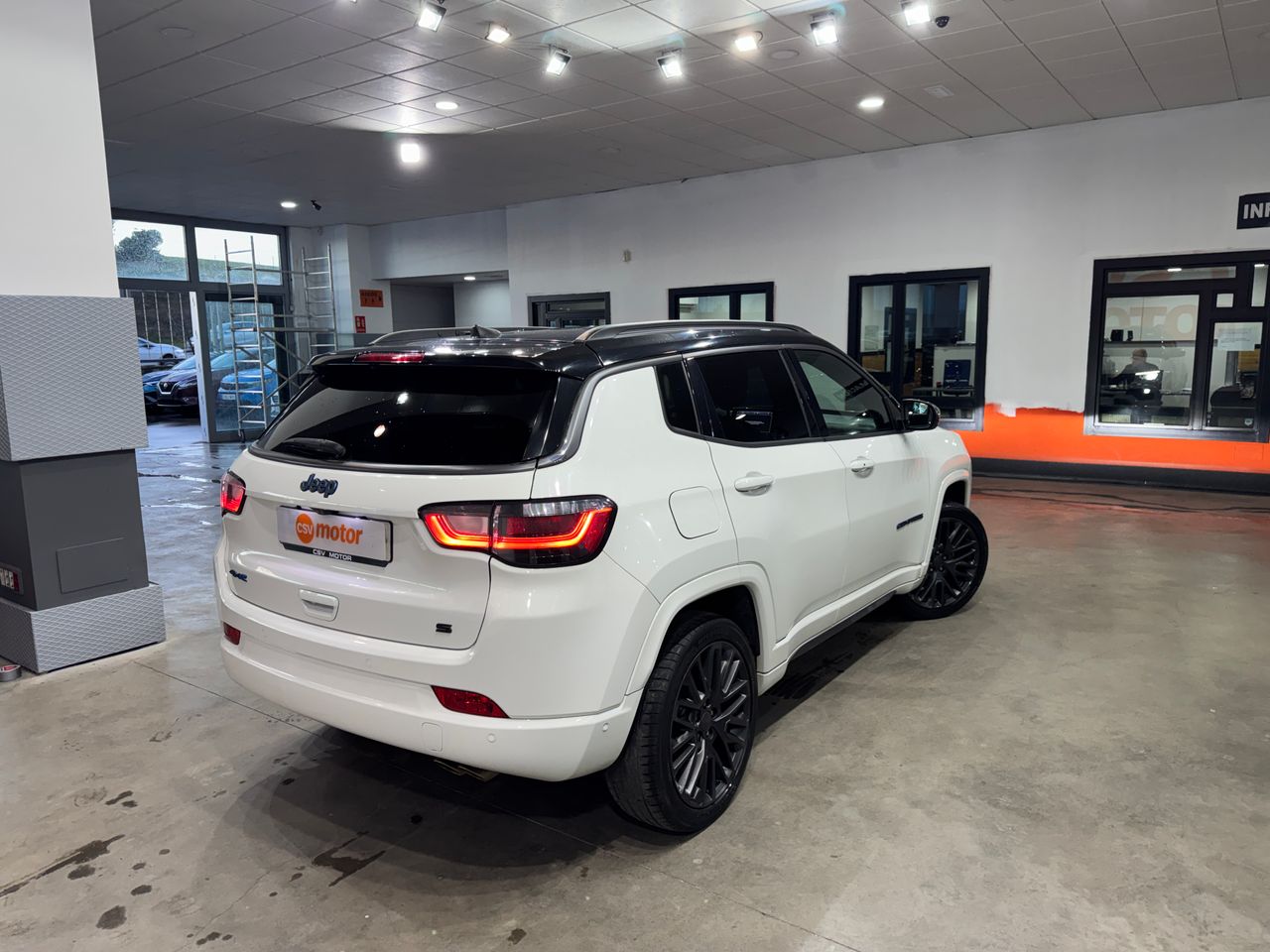 Jeep Compass 4Xe 1.3 PHEV 177kW (240CV) S AT AWD - Foto 7