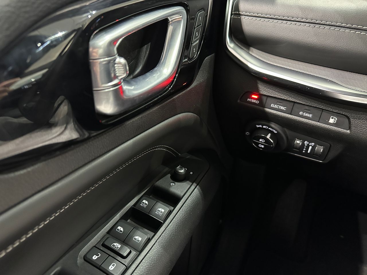 Jeep Compass 4Xe 1.3 PHEV 177kW (240CV) S AT AWD - Foto 20