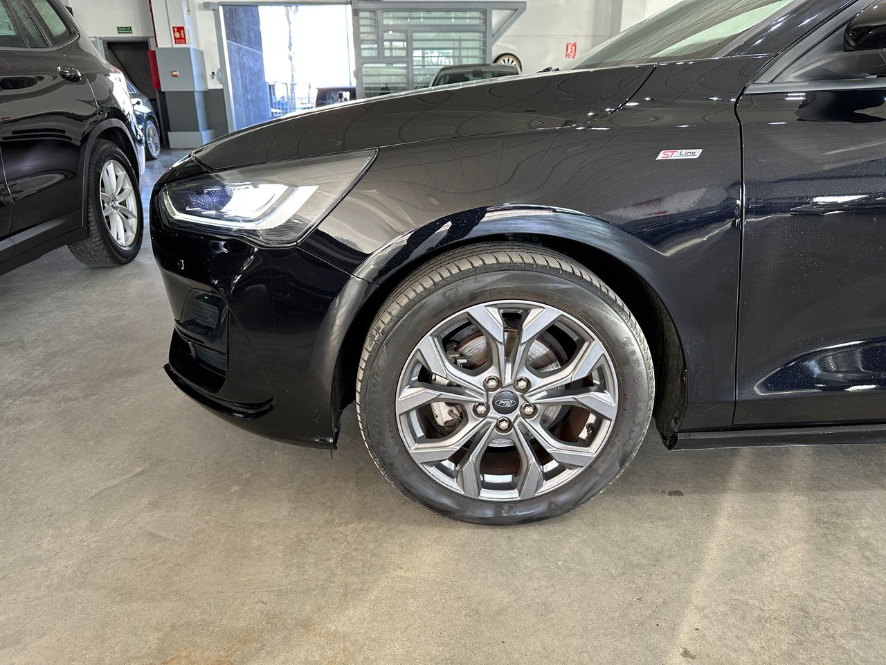 Ford Focus 1.0 Ecoboost MHEV 92kW ST-Line - Foto 28