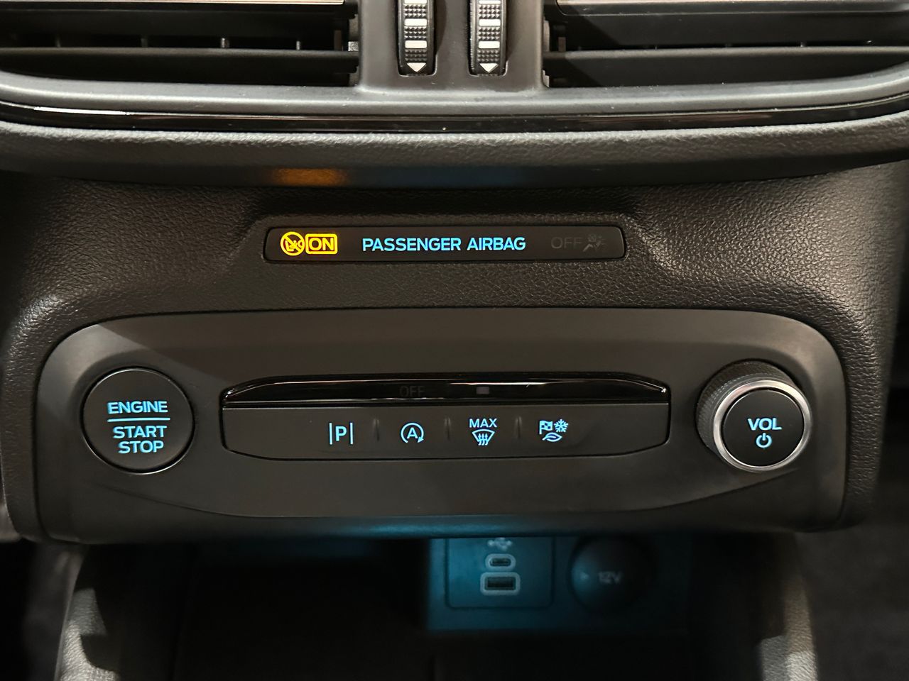 Ford Focus 1.0 Ecoboost MHEV 92kW ST-Line - Foto 24