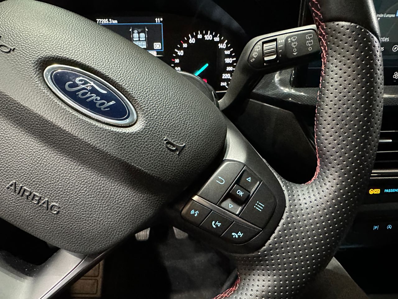 Ford Focus 1.0 Ecoboost MHEV 92kW ST-Line - Foto 18