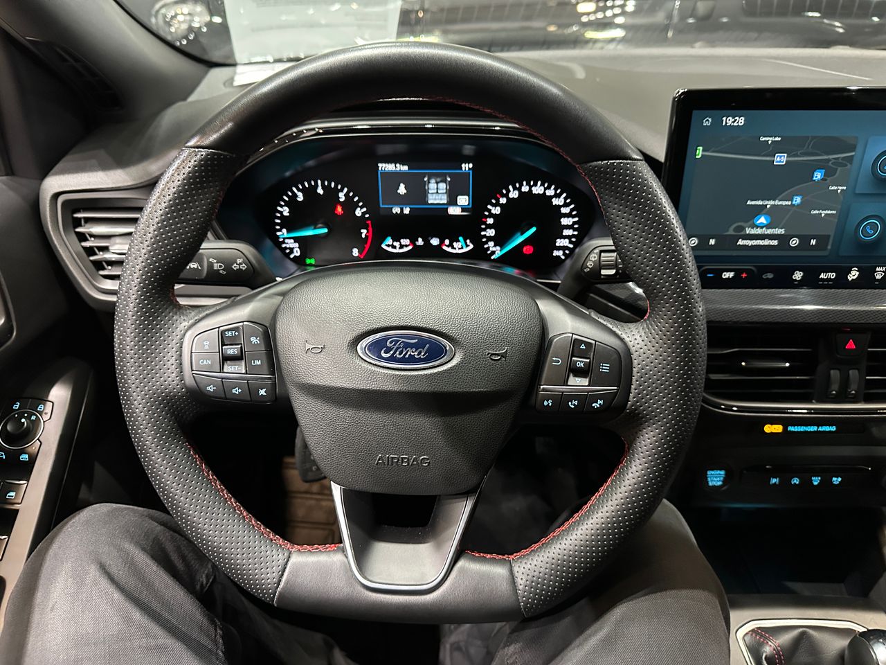 Ford Focus 1.0 Ecoboost MHEV 92kW ST-Line - Foto 16