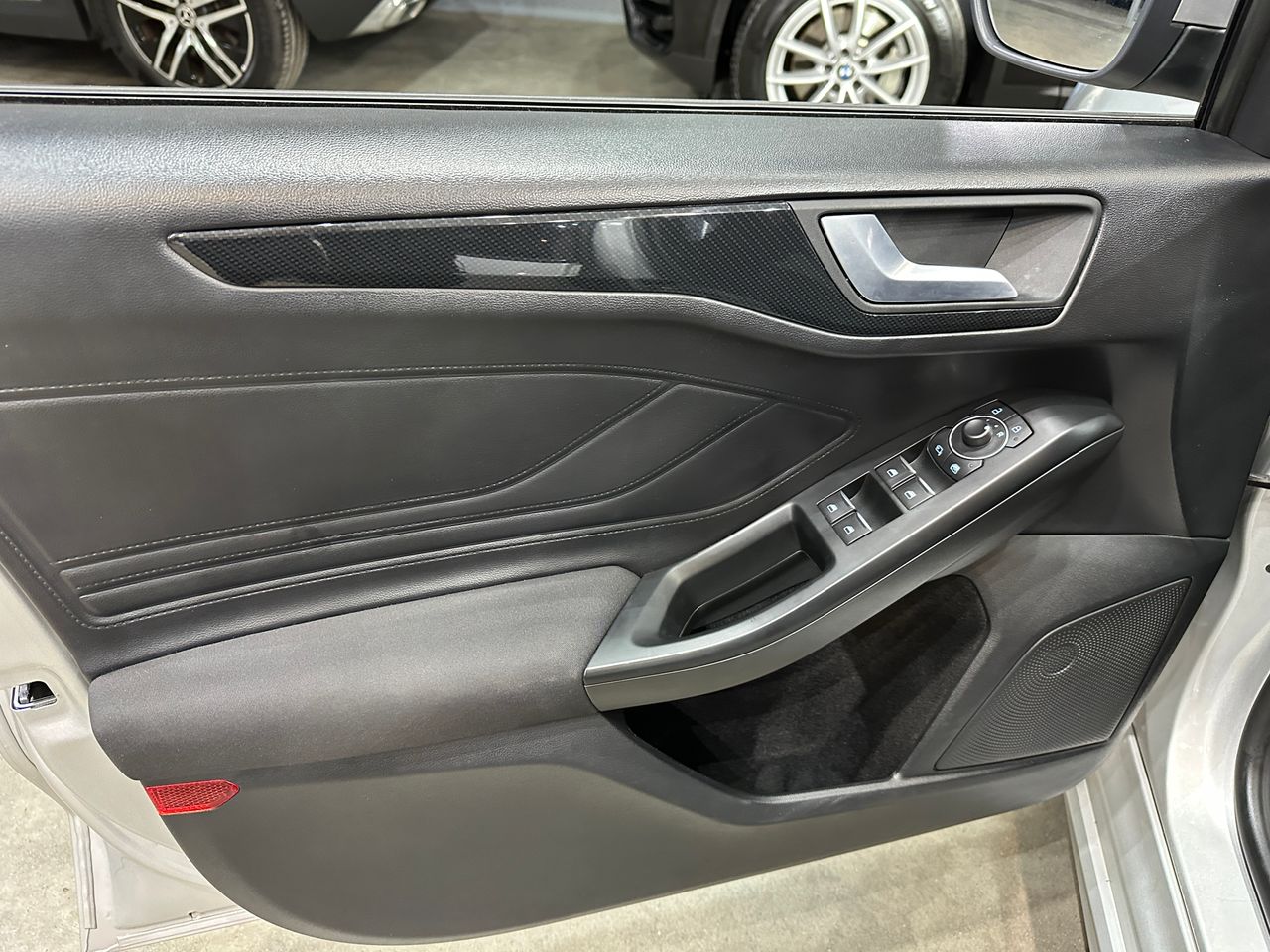 Ford Focus 1.0 Ecoboost MHEV 92kW ST-Line - Foto 14