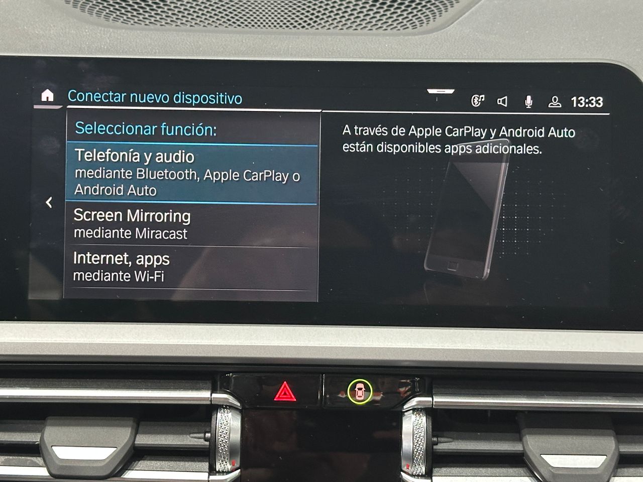 BMW Serie 3 330e - Foto 21