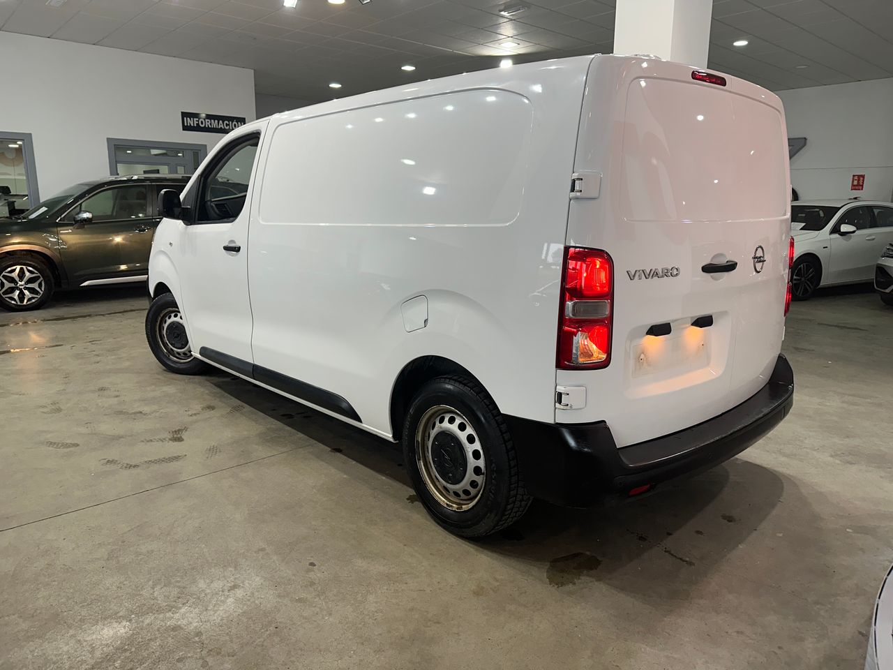 Opel Vivaro 1.5D 120CV PCLIM - Foto 6