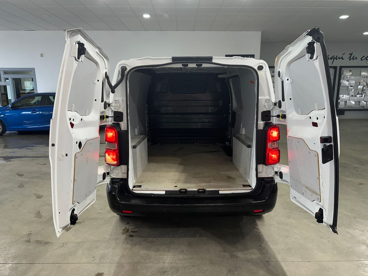 Opel Vivaro 1.5D 120CV PCLIM - Foto 9