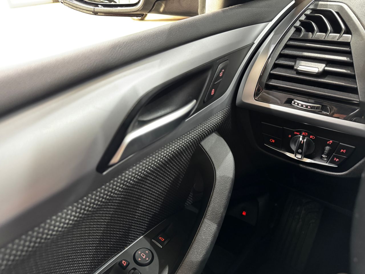 BMW X3 xDrive30e - Foto 21