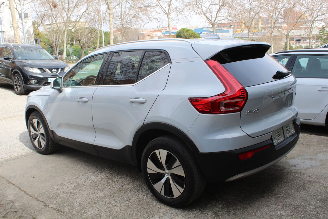 Volvo XC40 1.5 T4 Twin Recharge Inscription Auto - Foto 6