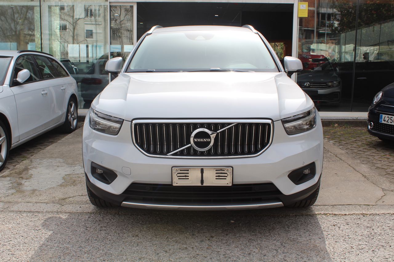 Volvo XC40 1.5 T4 Twin Recharge Inscription Auto - Foto 4