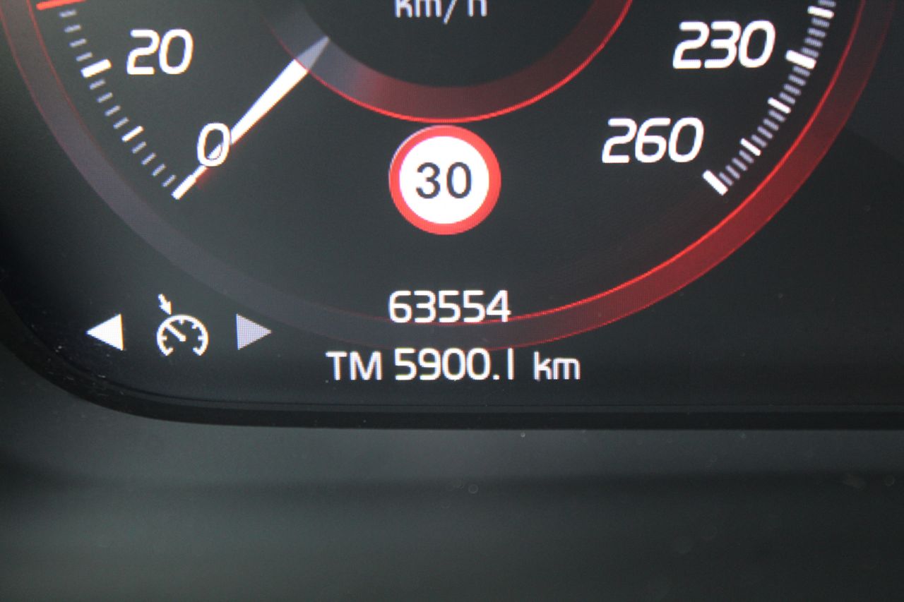 Volvo XC40 1.5 T4 Twin Recharge Inscription Auto - Foto 26