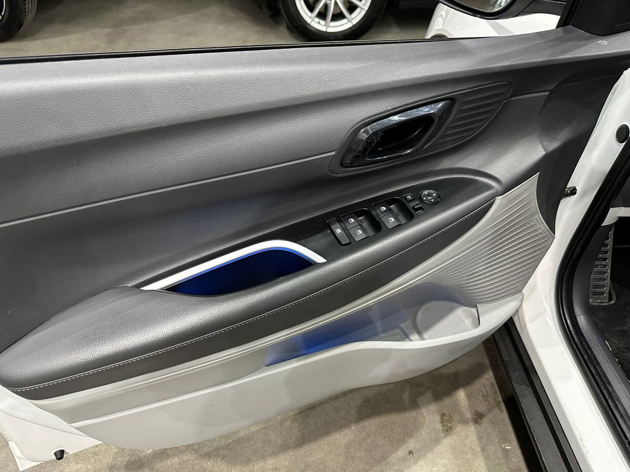 Hyundai Bayon 1.0 TGDI 74kW (100CV) 48V Tecno DCT - Foto 14