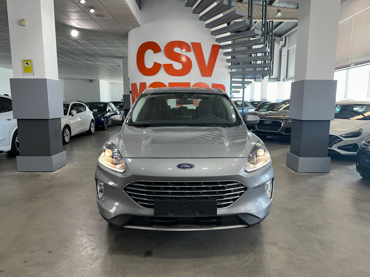 Ford Kuga Titanium 2.5 Duratec FHEV 140kW Auto - Foto 4