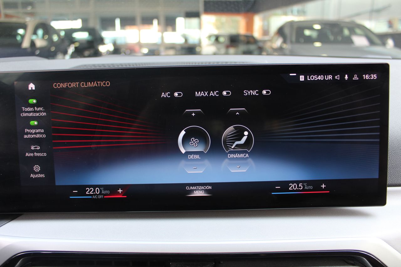 BMW Serie 3 318d Auto.Touring - Foto 22