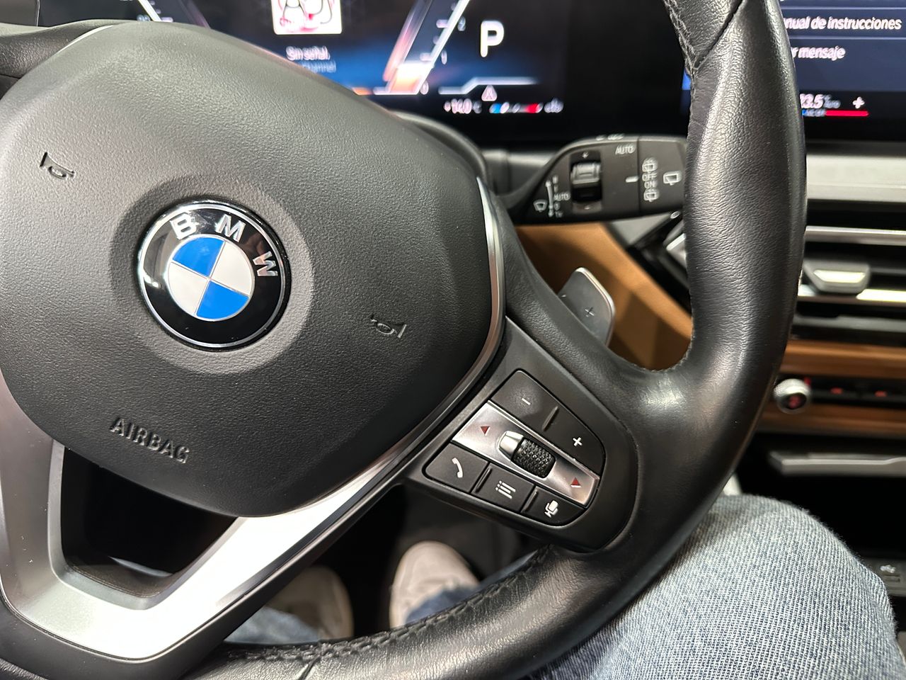 BMW Serie 3 318d Auto.Touring - Foto 19