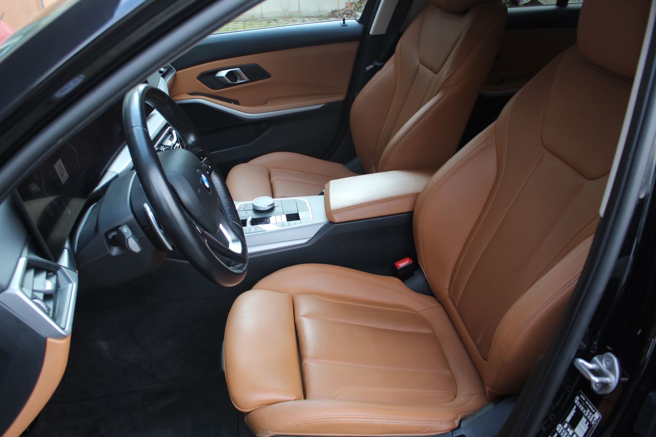 BMW Serie 3 318d Auto.Touring - Foto 9