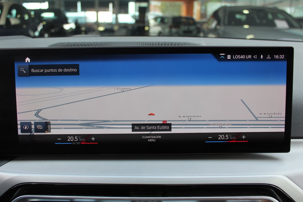 BMW Serie 3 318d Auto.Touring - Foto 18