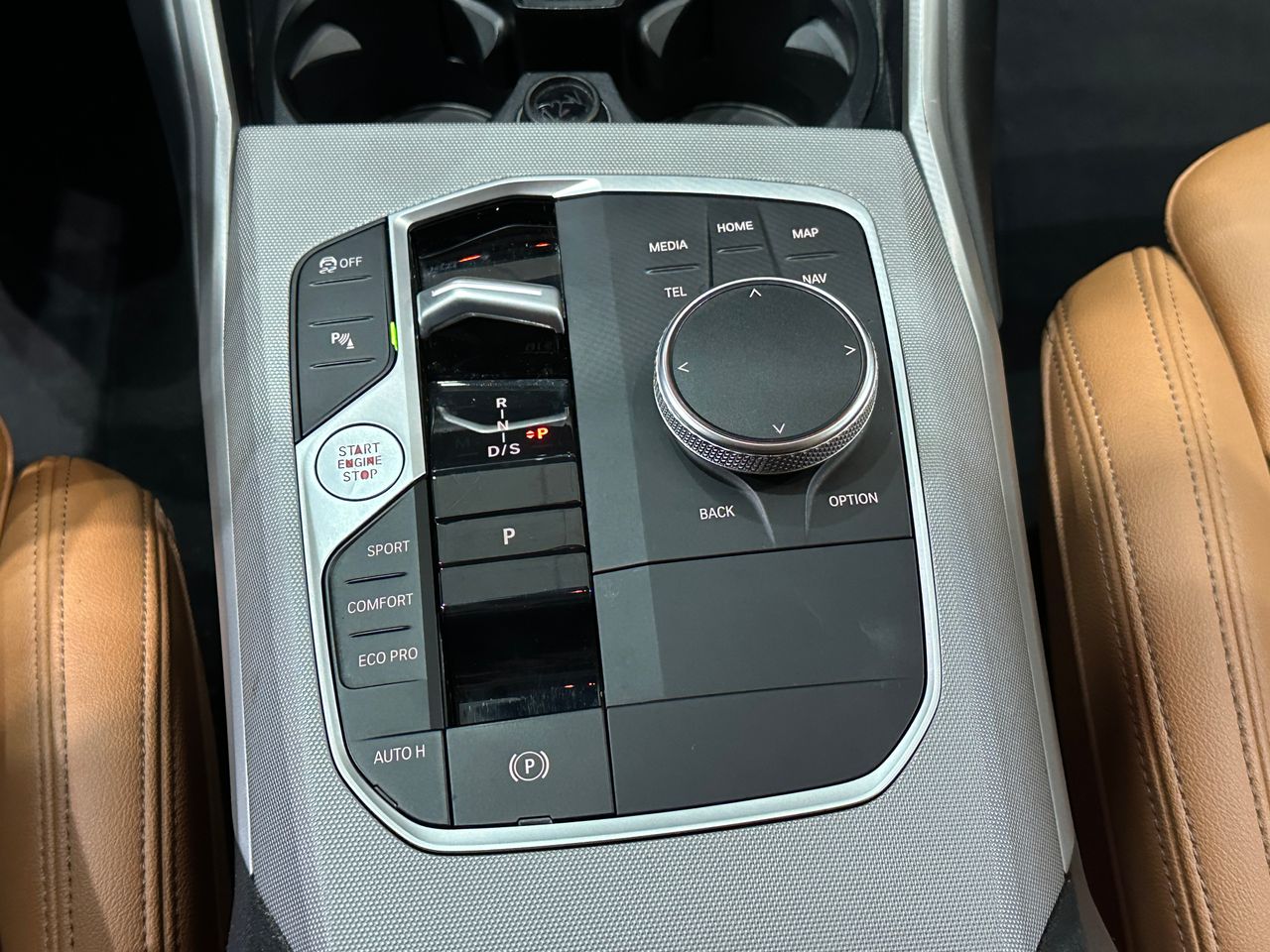 BMW Serie 3 318d Auto.Touring - Foto 26