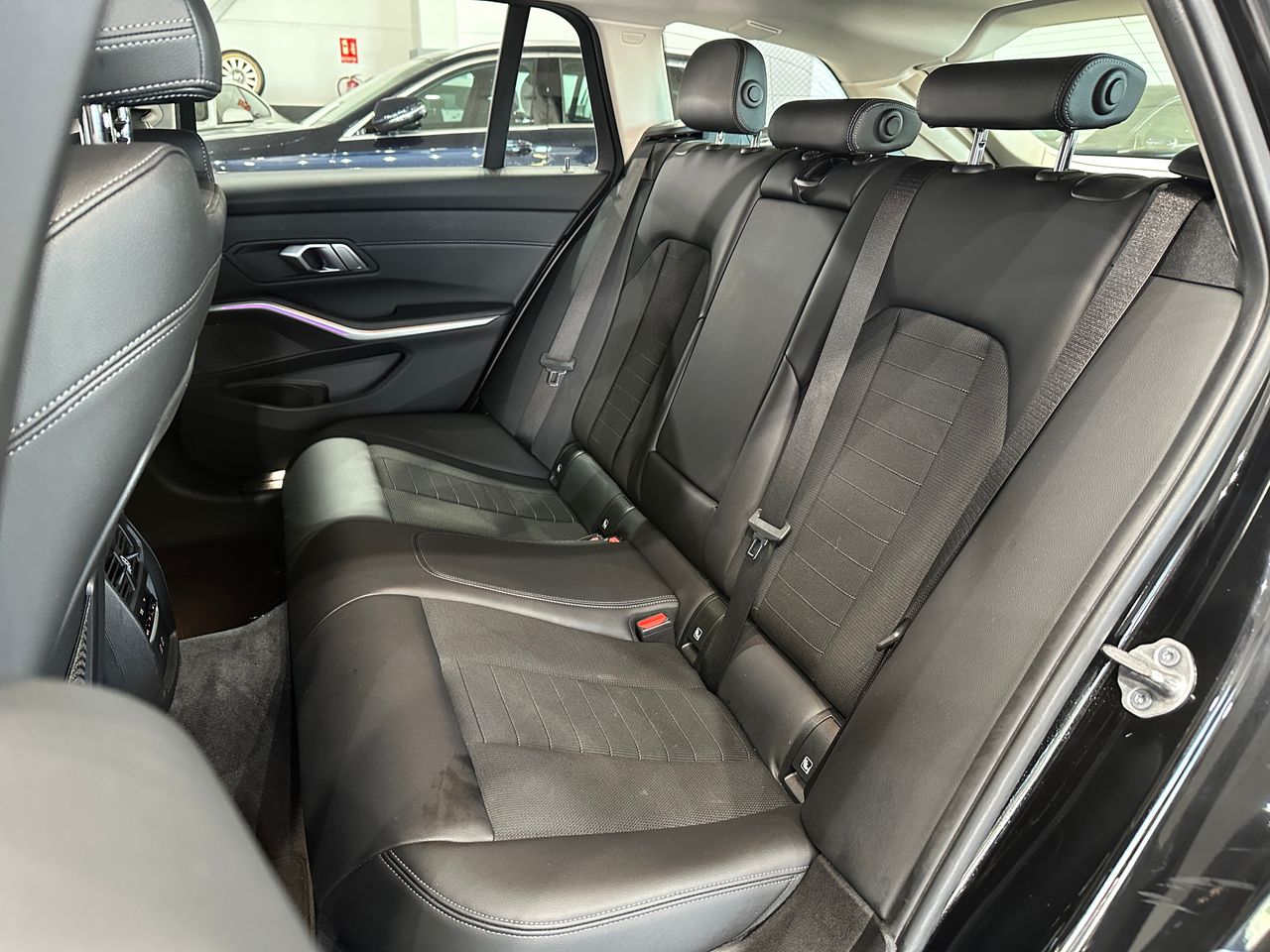 BMW Serie 3 330E 292CV FAMILIAR - Foto 11