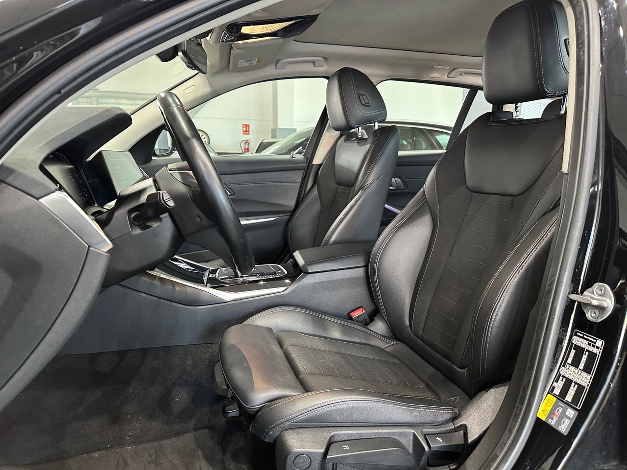 BMW Serie 3 330E 292CV FAMILIAR - Foto 12