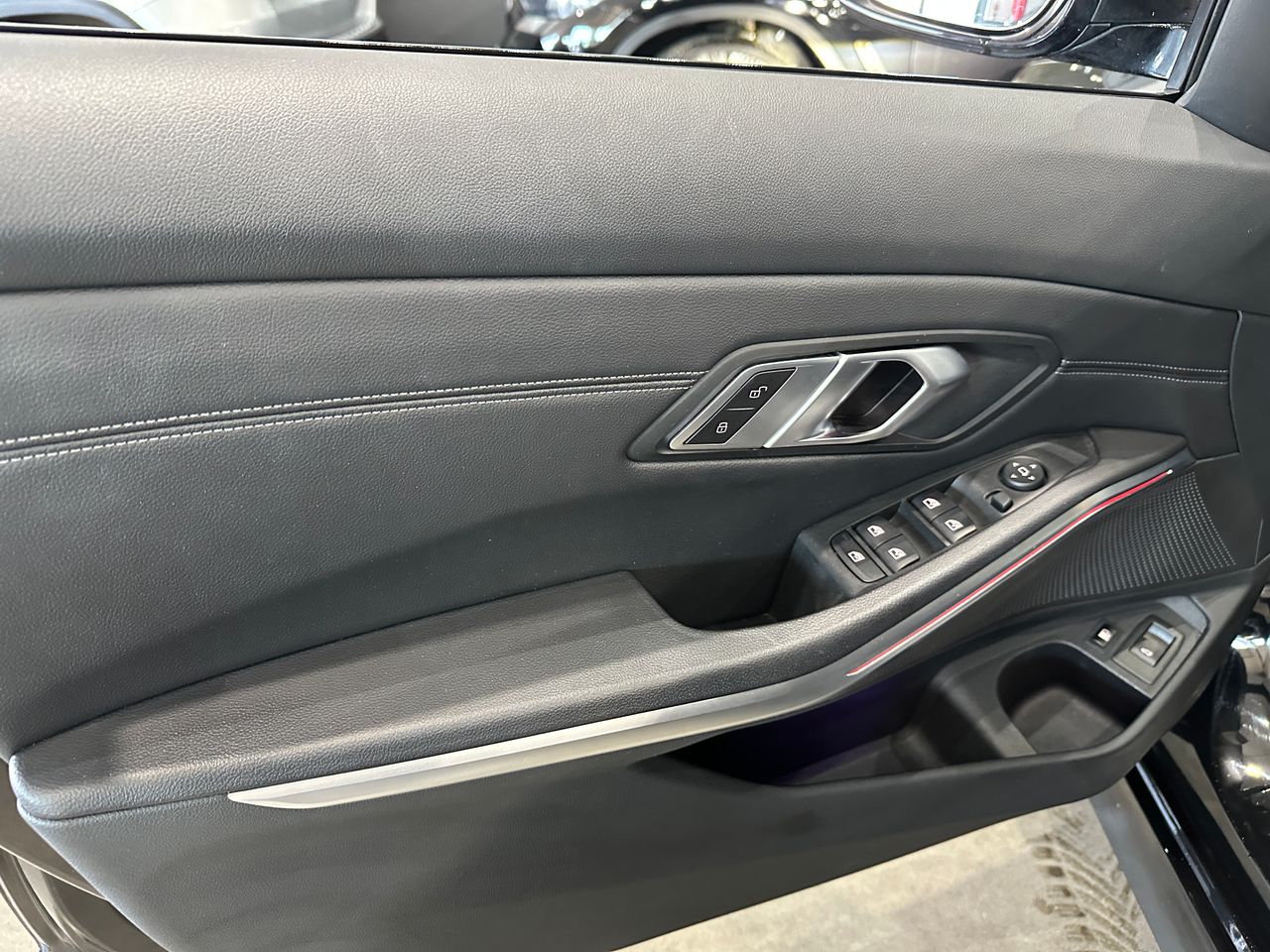 BMW Serie 3 330E 292CV FAMILIAR - Foto 15