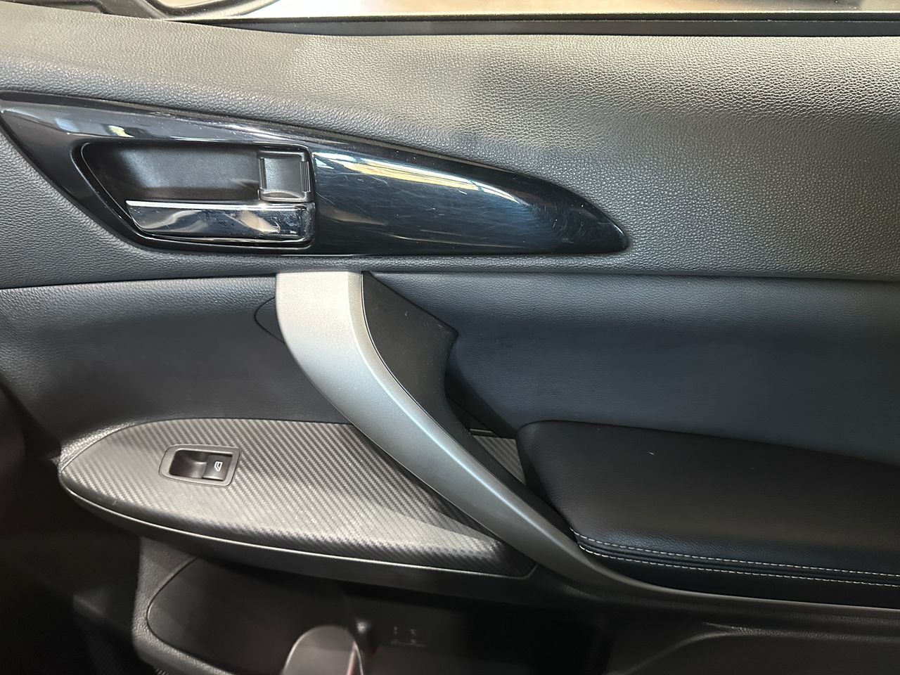 Mitsubishi Eclipse Cross 2.4 PHEV Kaiteki Auto 4WD - Foto 15