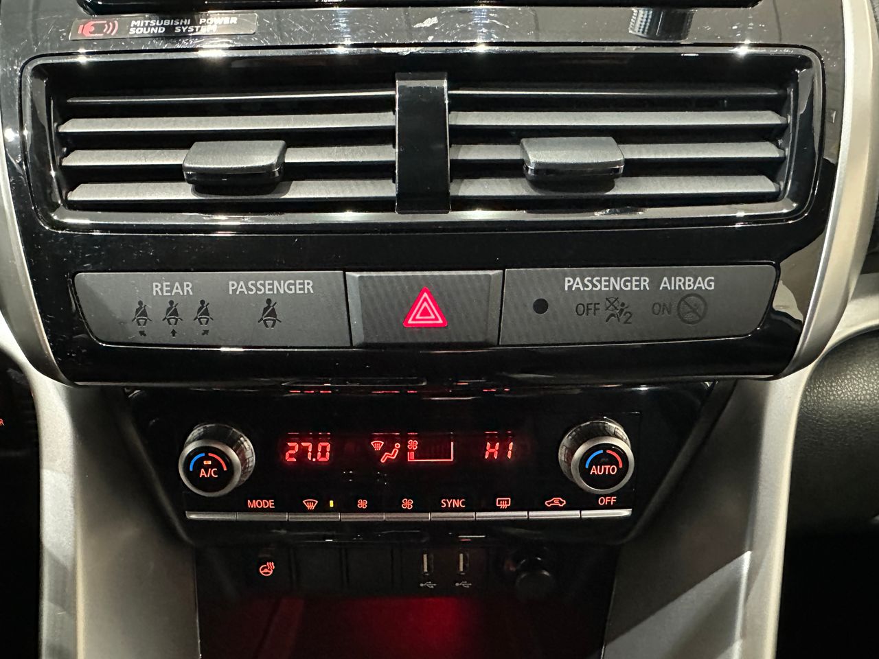 Mitsubishi Eclipse Cross 2.4 PHEV Kaiteki Auto 4WD - Foto 22