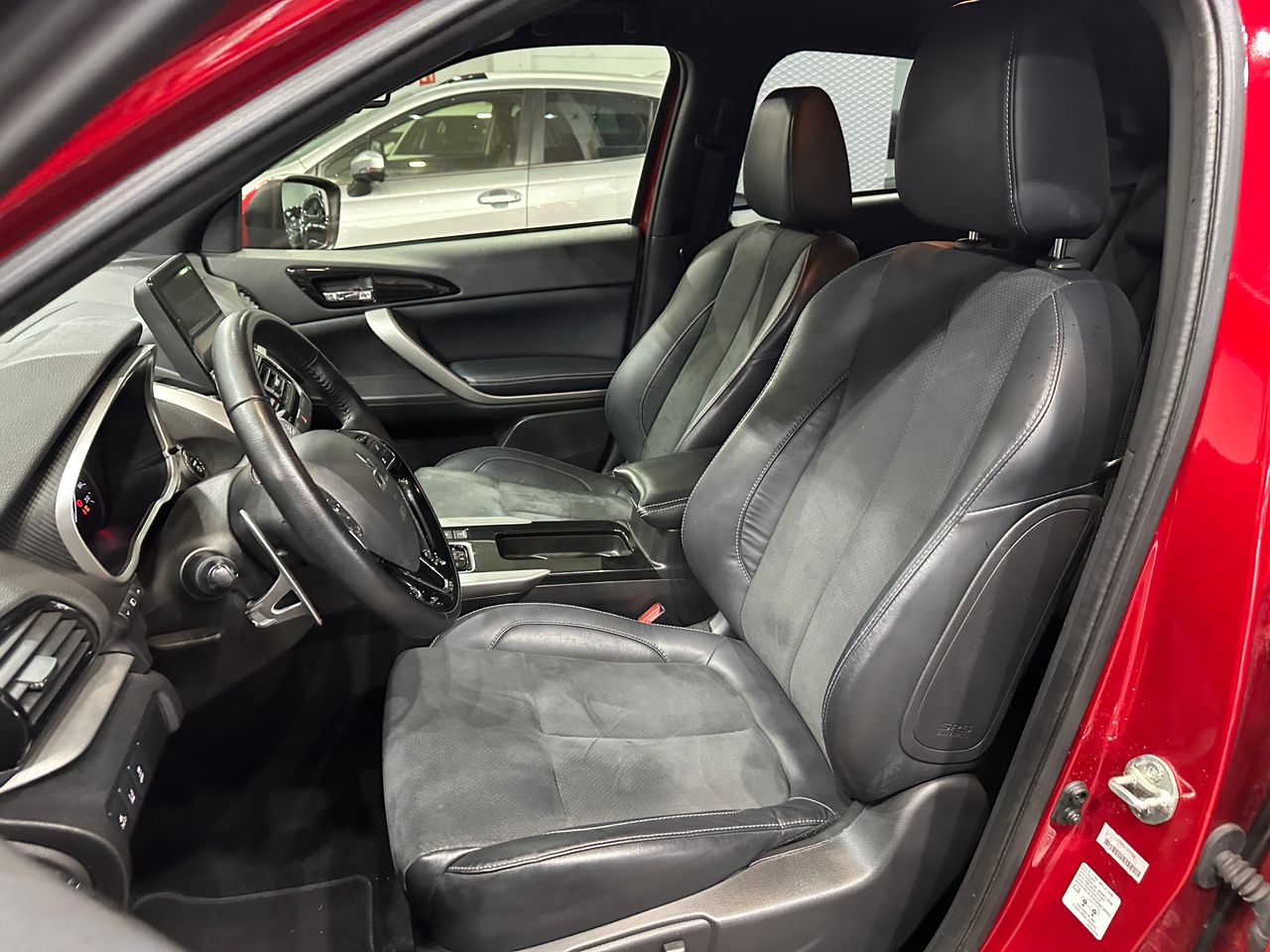 Mitsubishi Eclipse Cross 2.4 PHEV Kaiteki Auto 4WD - Foto 10