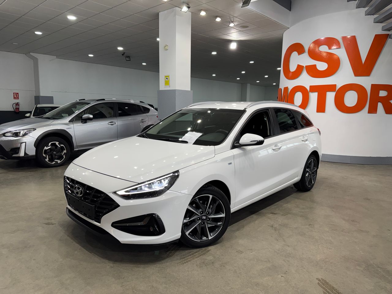 Hyundai i30 1.0T-GDI 120CV CREATIVE AUTOMATICO FAMILIAR - Foto 3