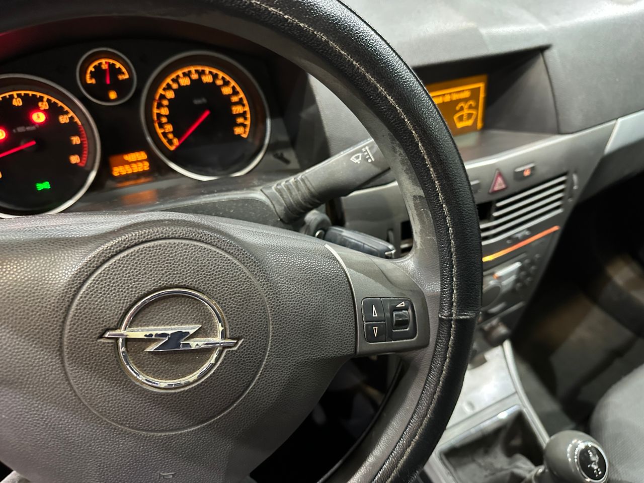 Opel Astra 1.6 I   5 PU - Foto 16