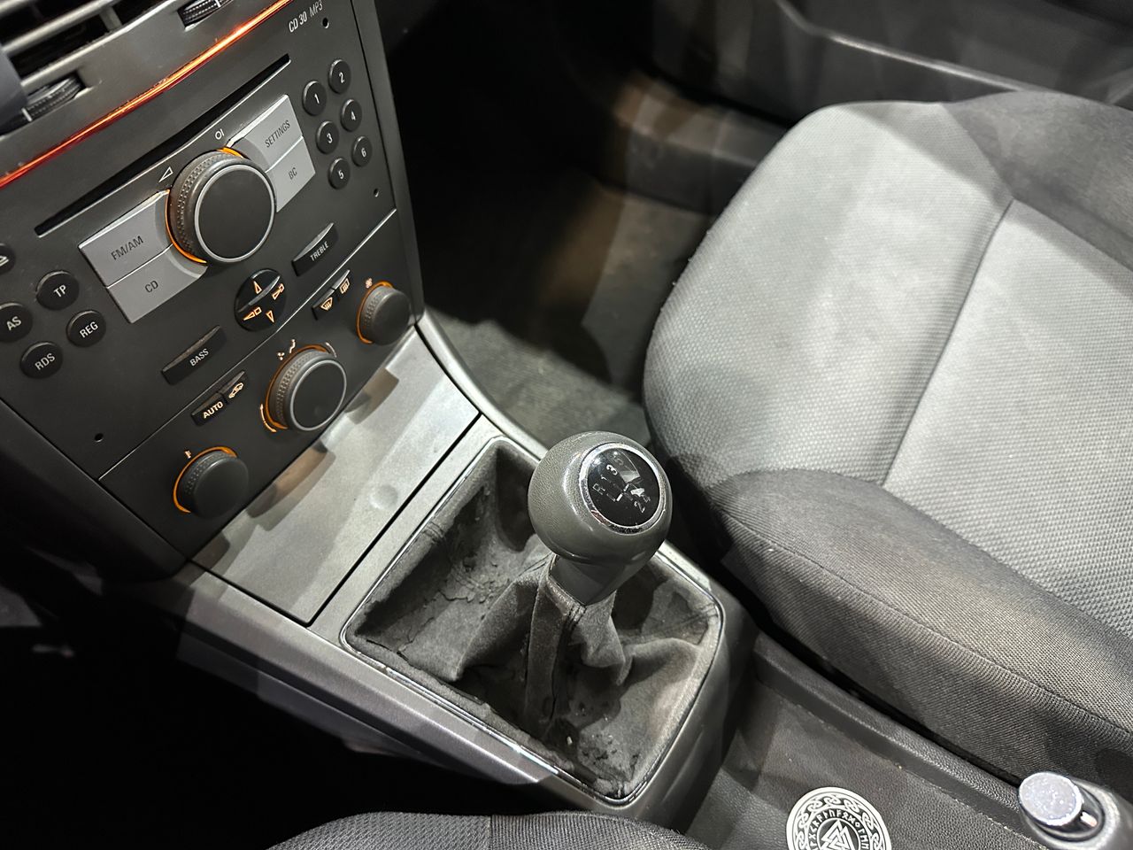 Opel Astra 1.6 I   5 PU - Foto 18