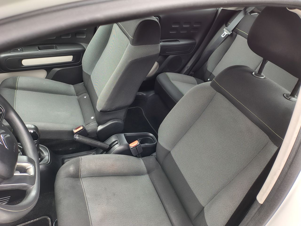 Citroën C3 1,2  85 CV GASOLINA 5VELOCIDADES - Foto 8