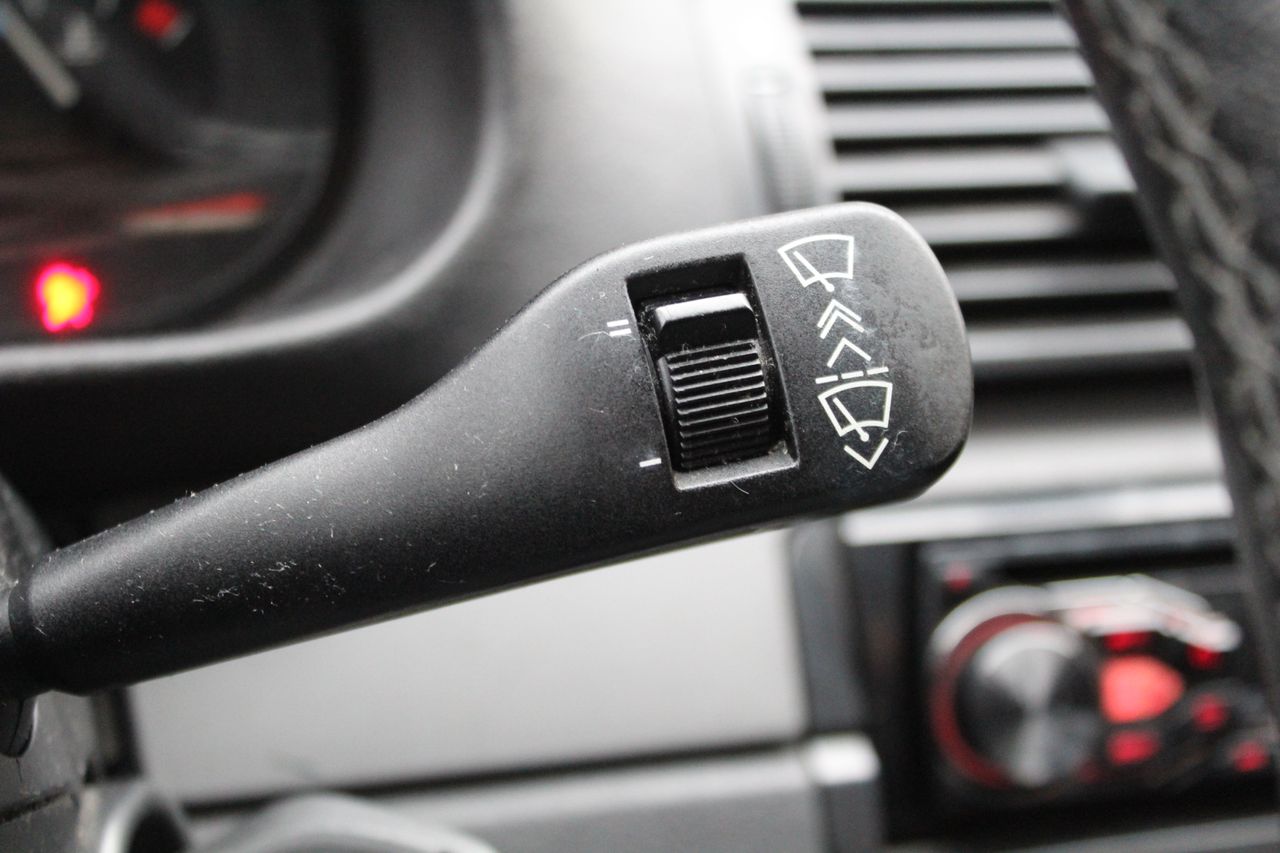 BMW Serie 3 320td Compact - Foto 12