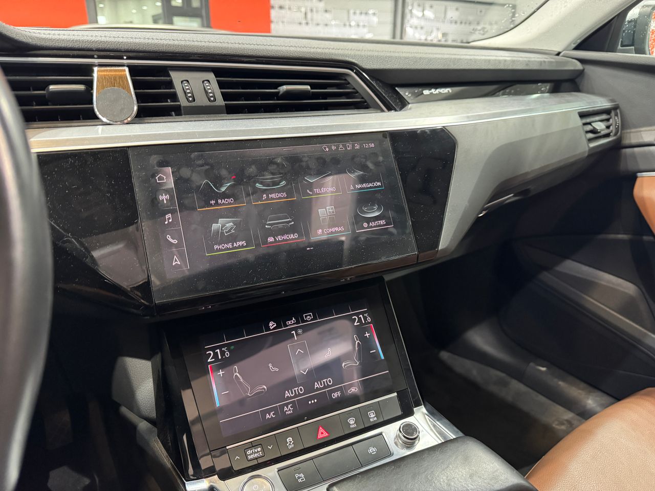 Audi e-tron RS  GT - Foto 17