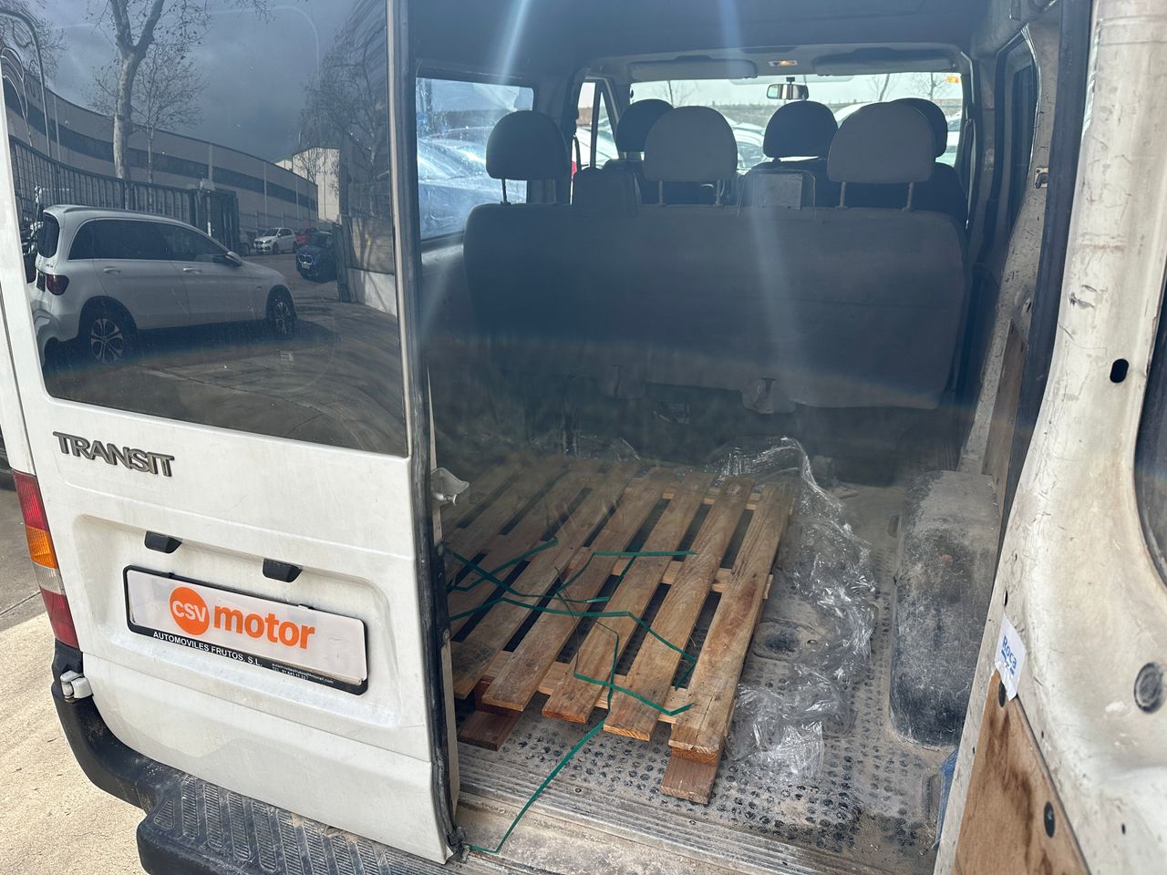 Ford Tourneo Custom 2.0TDCI 100CV - Foto 9