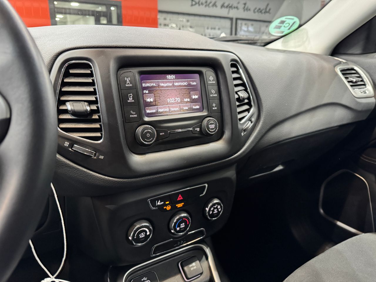 Jeep Compass Limited 1.4 MultiAir 103 kW (140 CV) 4x2 - Foto 16