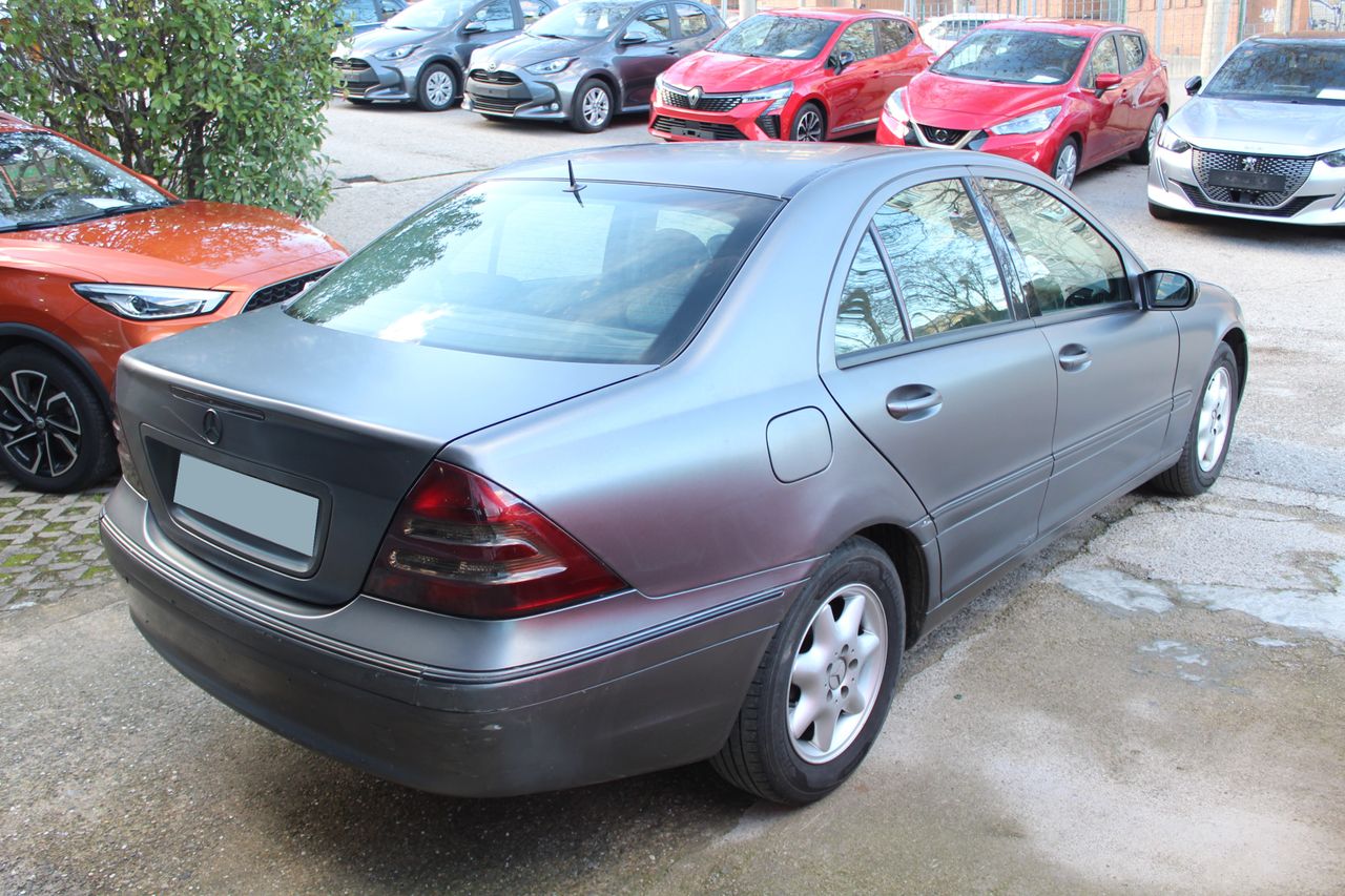 Mercedes Clase C C 220 CDI Berlina - Foto 8