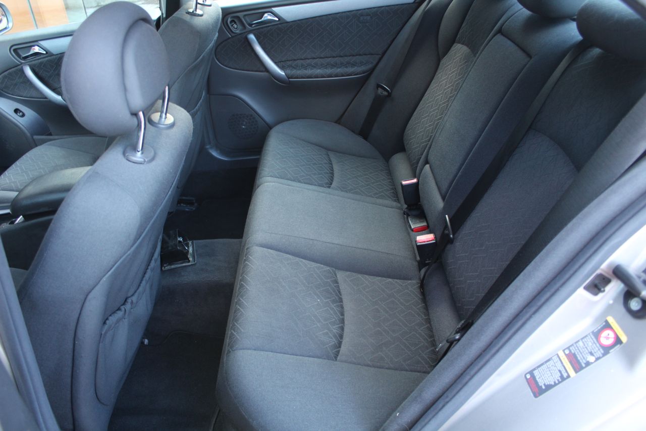 Mercedes Clase C C 220 CDI Berlina - Foto 10